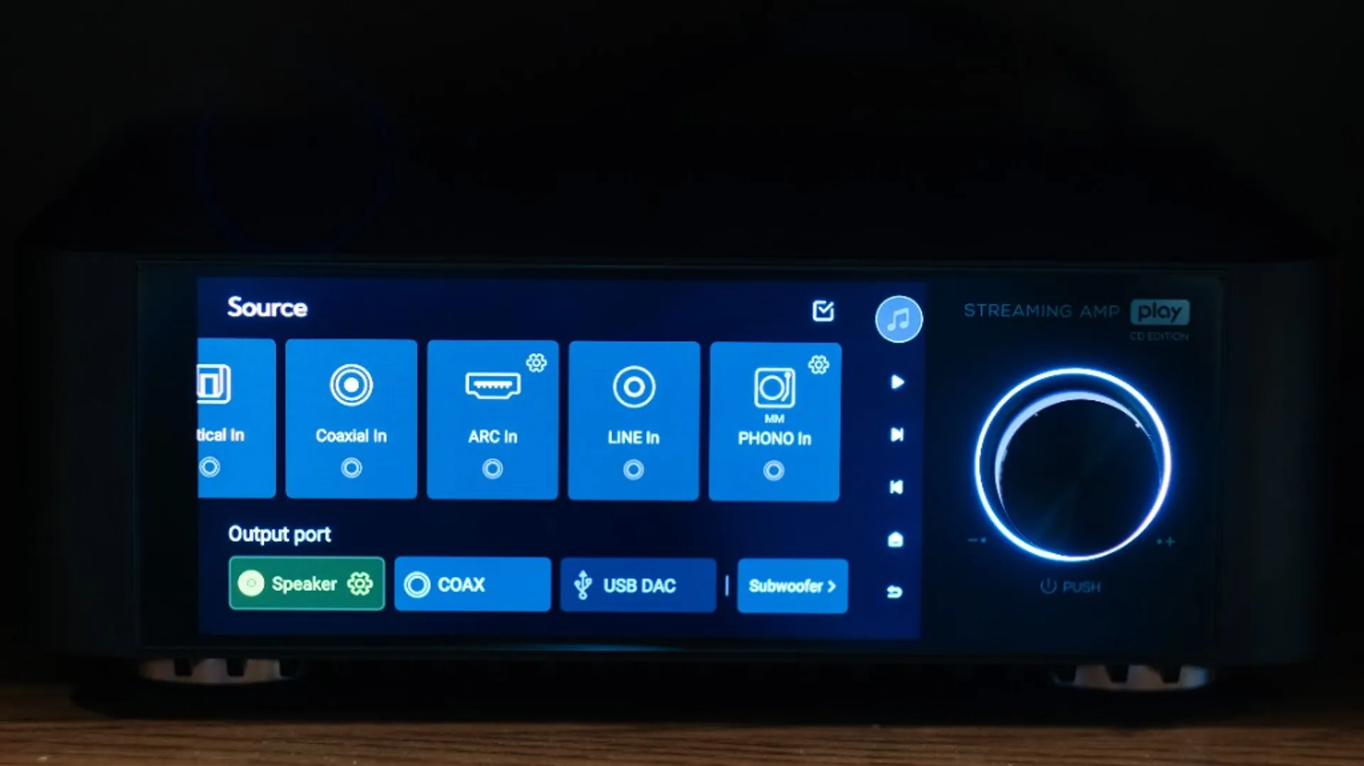 Eversolo Streaming Amp Play CD Edition showing Source menu with phono, ARC, line, optical inputs and speaker output.