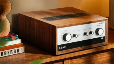 LEAK 230 Lifestyle 2 I 1 c1fcbfcc 42e5 4a0f ba93 e5a15d098f13 bdd1374f 3d80 4c97 966e 76596730713b